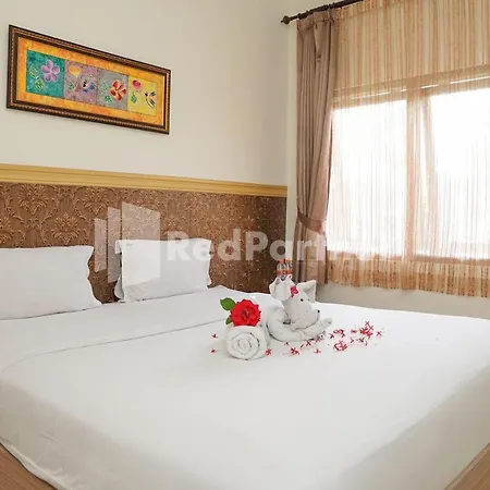 Adisa Homestay Near Saiful Anwar Malang-2