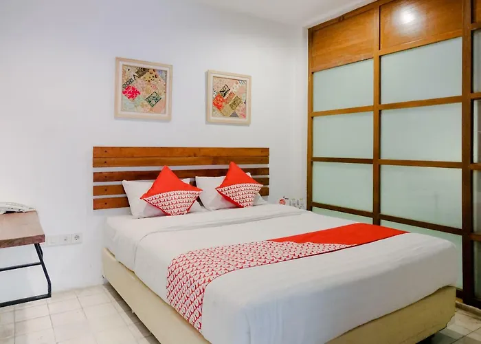 Augustina Home Malang